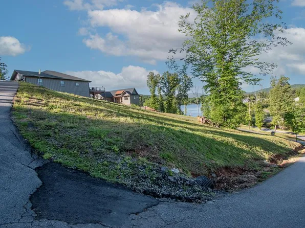 0 Mountain Breezes Dr, Hayesville, NC 28904