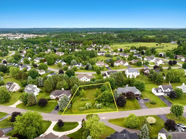 4322 Stoneridge Dr Lot 40, Traverse City, MI 49684