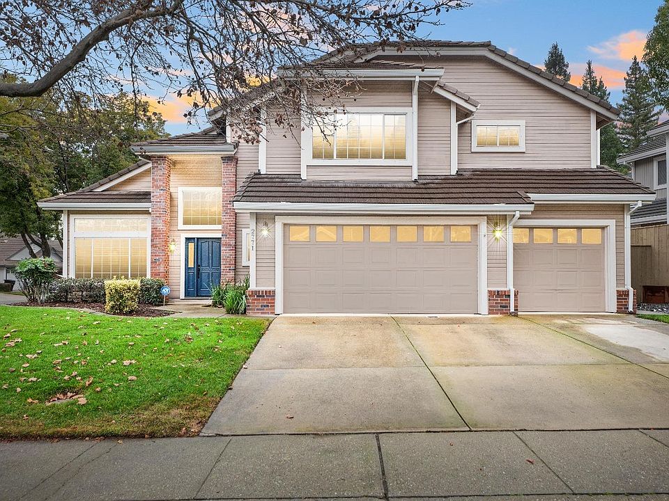 1st image of 2771 Courtside Dr