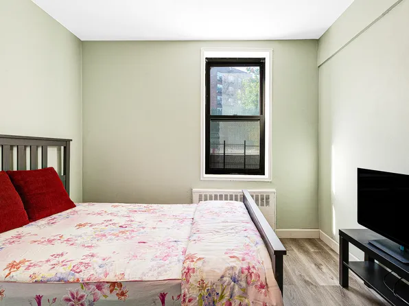 96-09 67th Avenue image 18 of 24