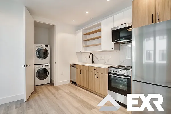 Rented by EXR | media 1