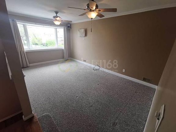3rd image of 334 Caswell Ave