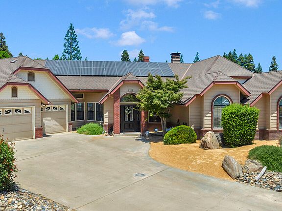 3rd image of 2512 E Vassar Court