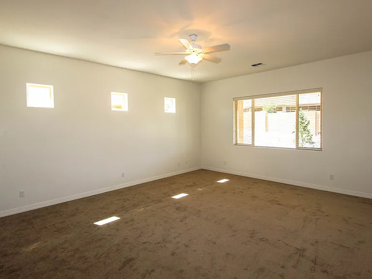 4078 N Wynnwood Dr — Photo 9