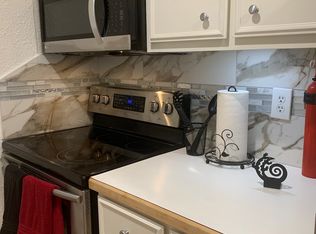 2227 Canyon Blvd APT 460, Boulder, CO 80302
