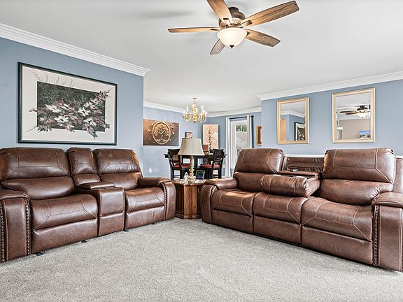5th image of 37427 Stonegate Cir