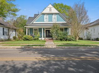 837 N 7th Ave, Laurel, MS 39440