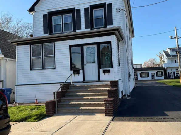 24 Howard St Floor 1, Perth Amboy, NJ 08861