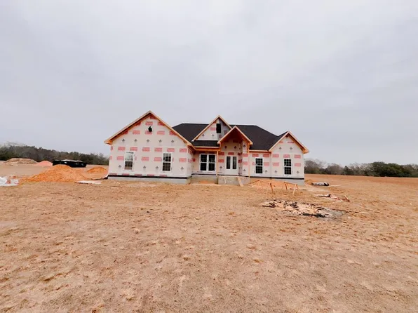 891 County Road 20, Headland, AL 36345