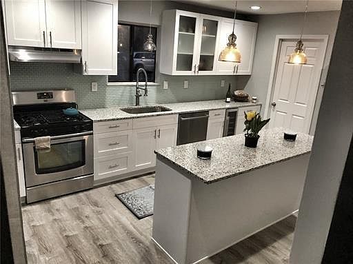 2nd image of 25 Kingsberry Dr Unit 25