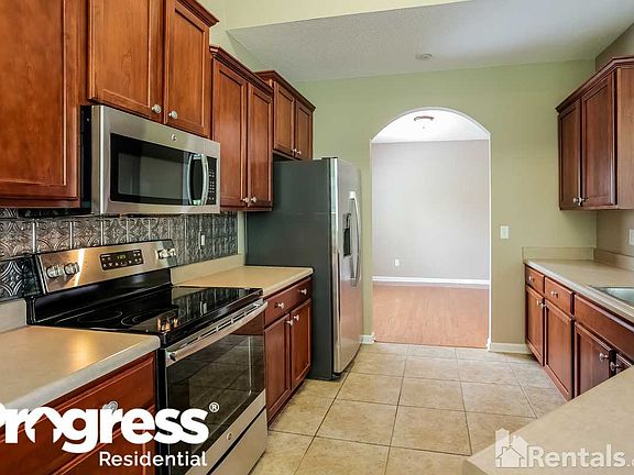 5th image of 1606 Sutton Meadow Ln