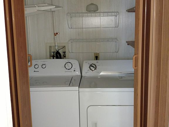In Unit Washer/Dryer