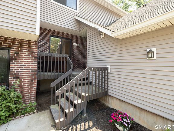 3rd image of 2609 Mill Pond Drive #2609