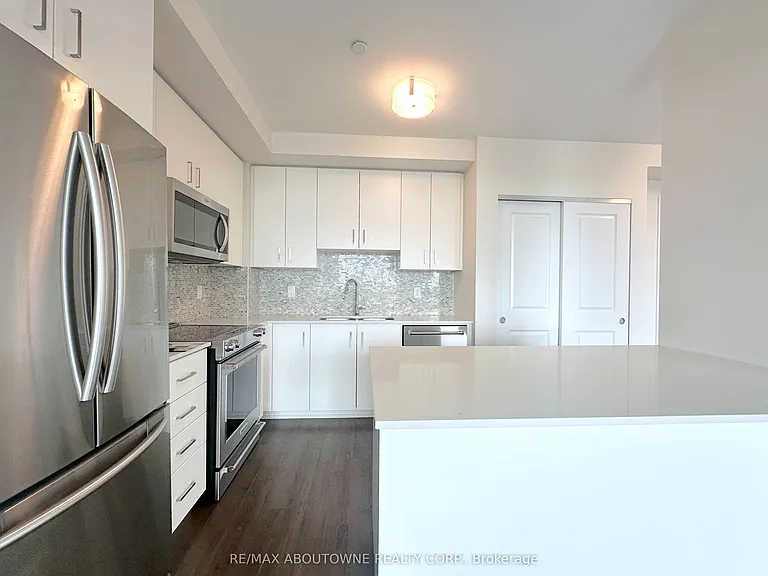 2333 Taunton Rd #734 — Photo 5