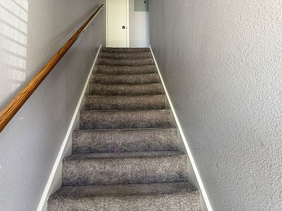5th image of 2825 Cedar Cir Unit 9
