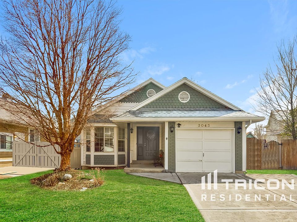 1st image of 3043 W Green Acre Dr
