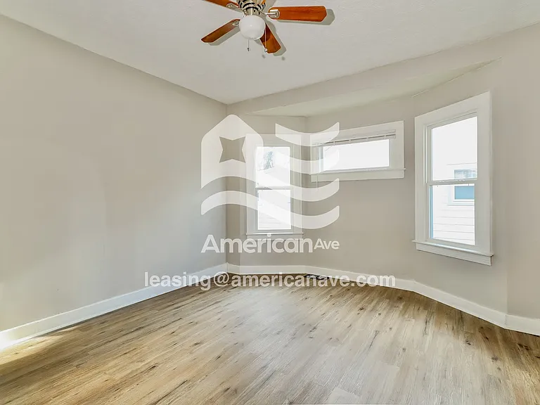 535392_008_wm_-_main_bedroom_13457592.jpg