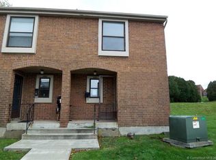 289 Conestoga St, Windsor, CT 06095
