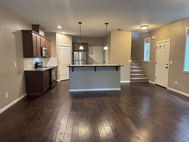2706 NE 130th Ct — Photo 22