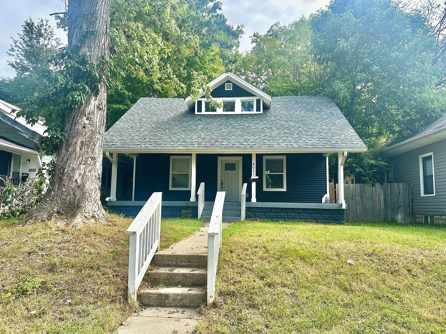 Cozy Home Now Available! — Photo 1