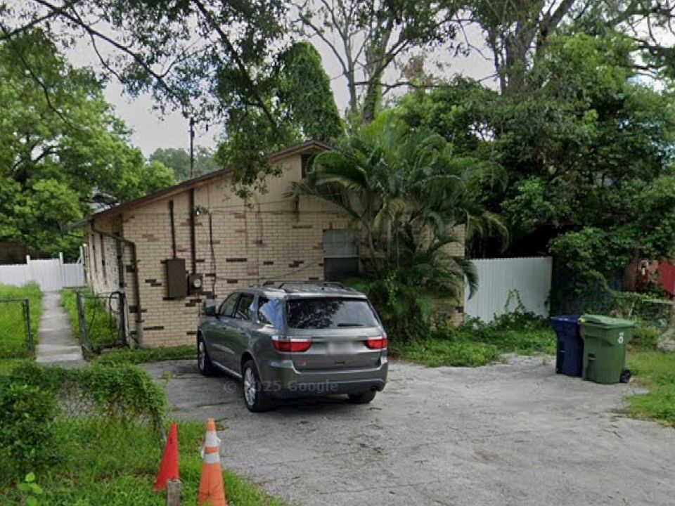 1st image of 1720 E Idell St