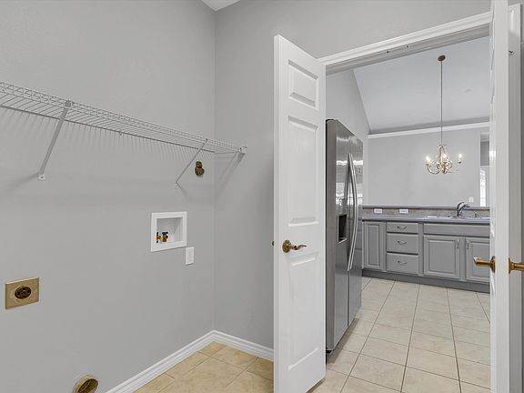 5th image of 2601 Marsh Ln Unit 241