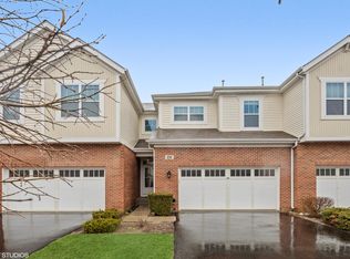28 E Moseley Rd #28, Palatine, IL 60074