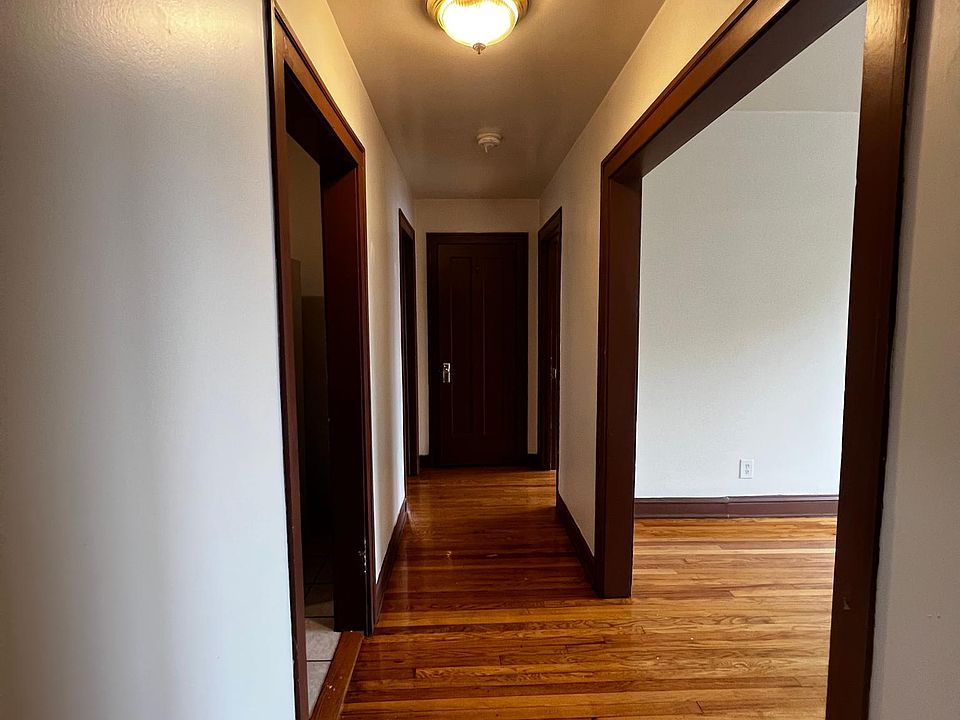 1st image of 4954 W Dickens Ave APT 2