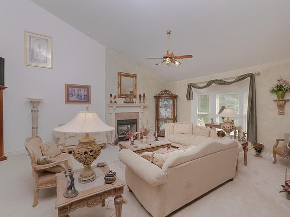 2nd image of 3380 Hickory Creek Dr