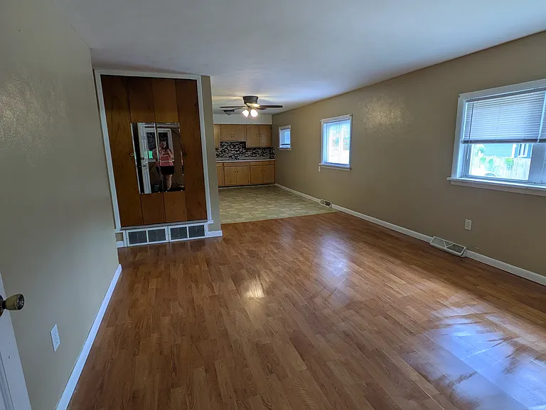 603 Gra Roy Dr #4 — Photo 1