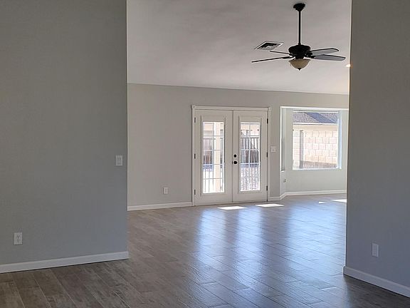 5th image of 5137 W Barbara Ave