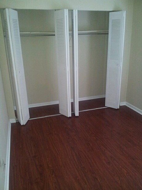 1st image of 4672 Greenwood Dr