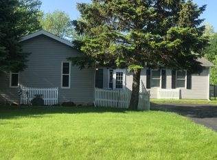 993 Judie Dr, Sandwich, IL 60548