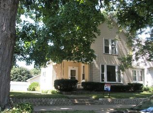 1109 N Douglas St, Peoria, IL