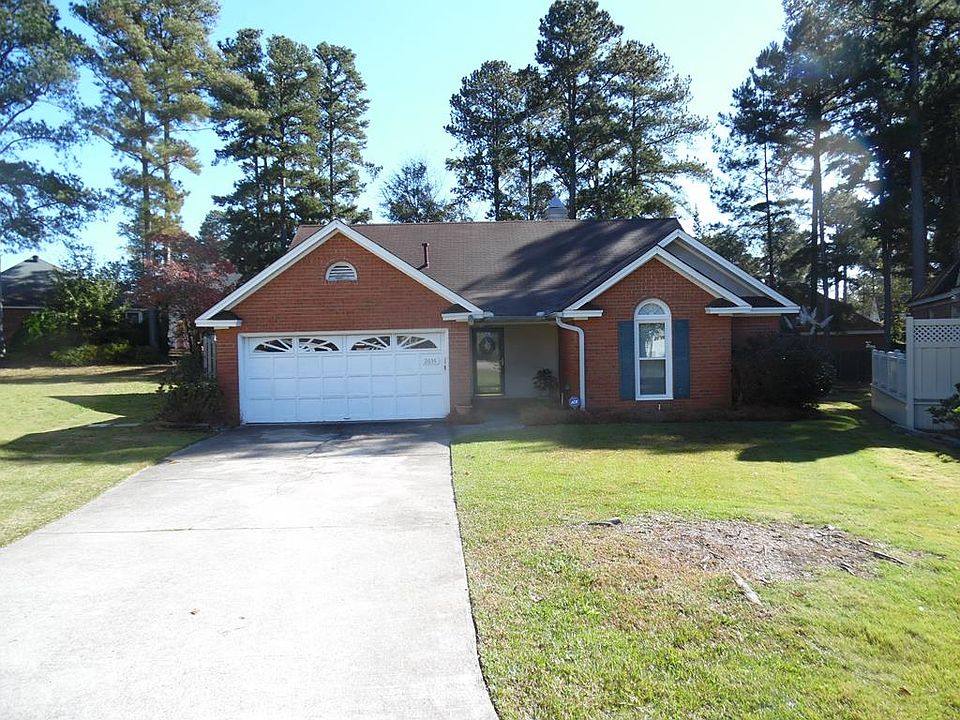 1st image of 2635 Chaucer Dr