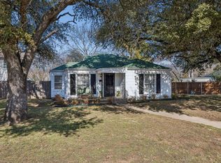 3704 Wildwood Rd, Fort Worth, TX 76107