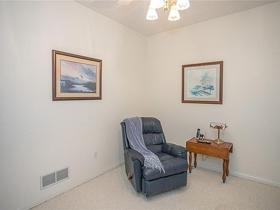 4th image of 29305 Briar Ln #60