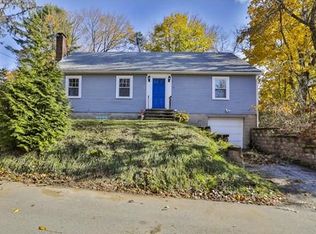 85 Lexington Ave, Lowell, MA 01854