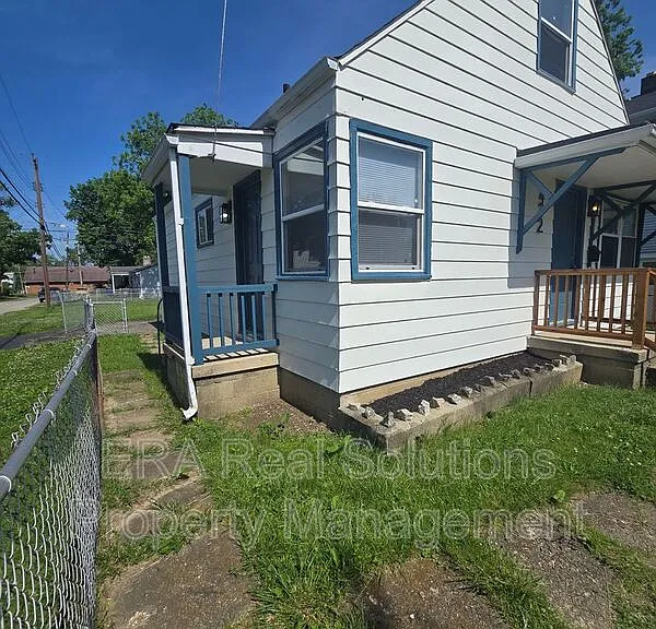 432 Catherine St — Photo 3