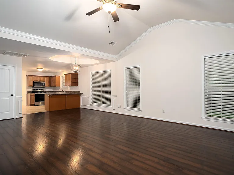 6062 Townley Ct — Photo 9