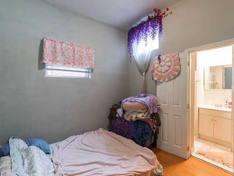 2123 Spring Garden Street — Photo 10