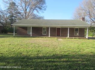 502 Brownsferry Rd, Senatobia, MS 38668