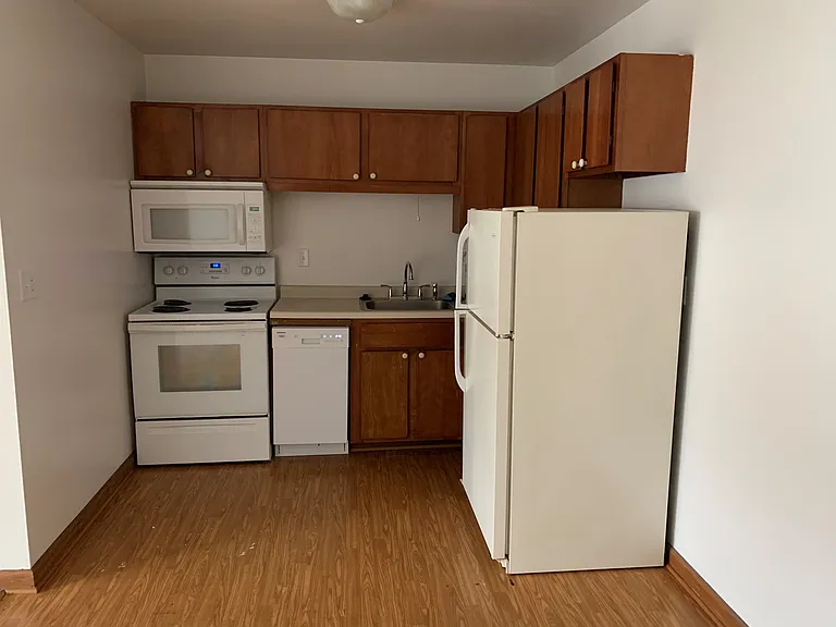 Village View Apartments — Photo 5