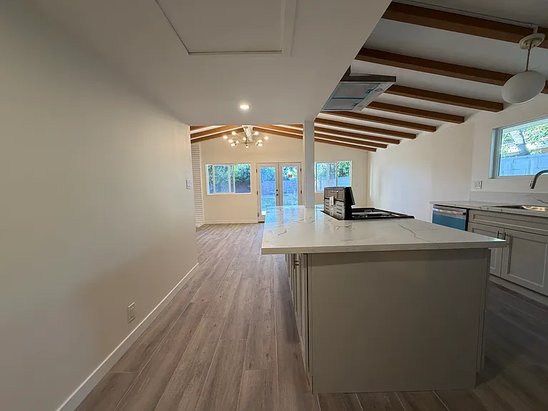 20315 Hamlin St #1 — Photo 16