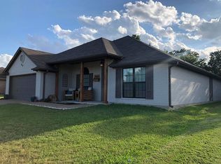 7704 Fox Chase Dr, Arlington, TX 76001