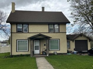 701 Franklin St, Burke, SD 57523