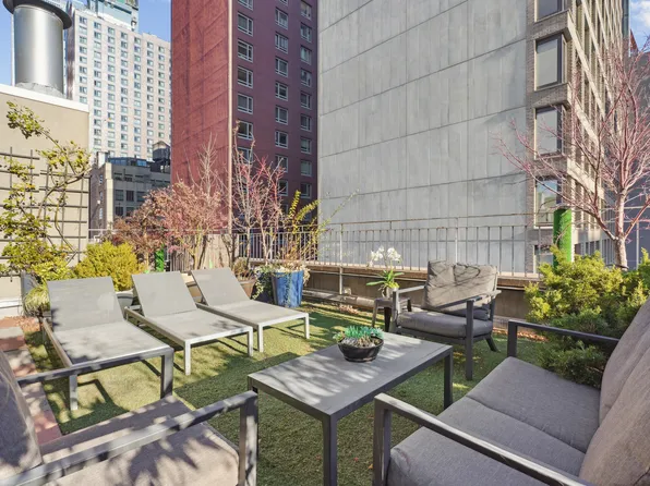 502 Ninth Avenue image 10 of 14