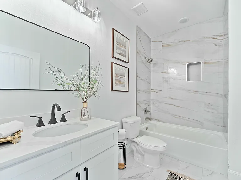 6141 Sachse St — Photo 17