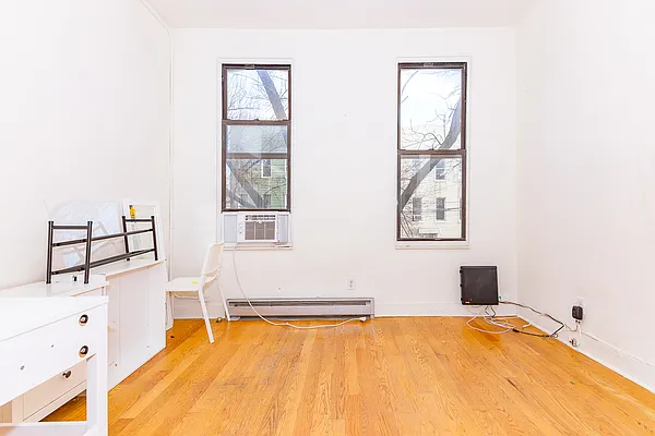 Rented by MySpaceNYC | media 14