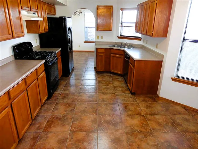 7205 Night Hawk Dr — Photo 10